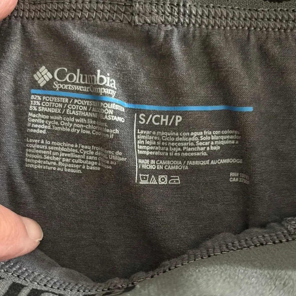 NWOT 2 pairs of Columbia Gray Boxer Briefs Soft Comfort Fit